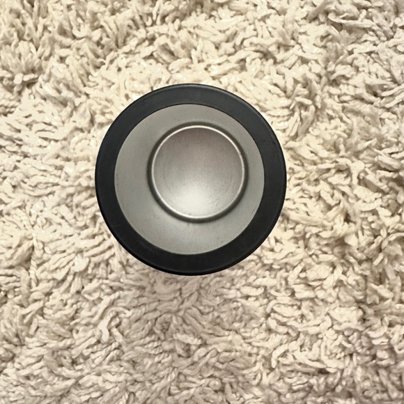 Yeti Tumbler and Colster - Picture 3 of 13